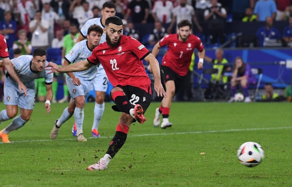 开云体育APP下载-包含德国备战欧预赛期间备战罗马尼亚的词条